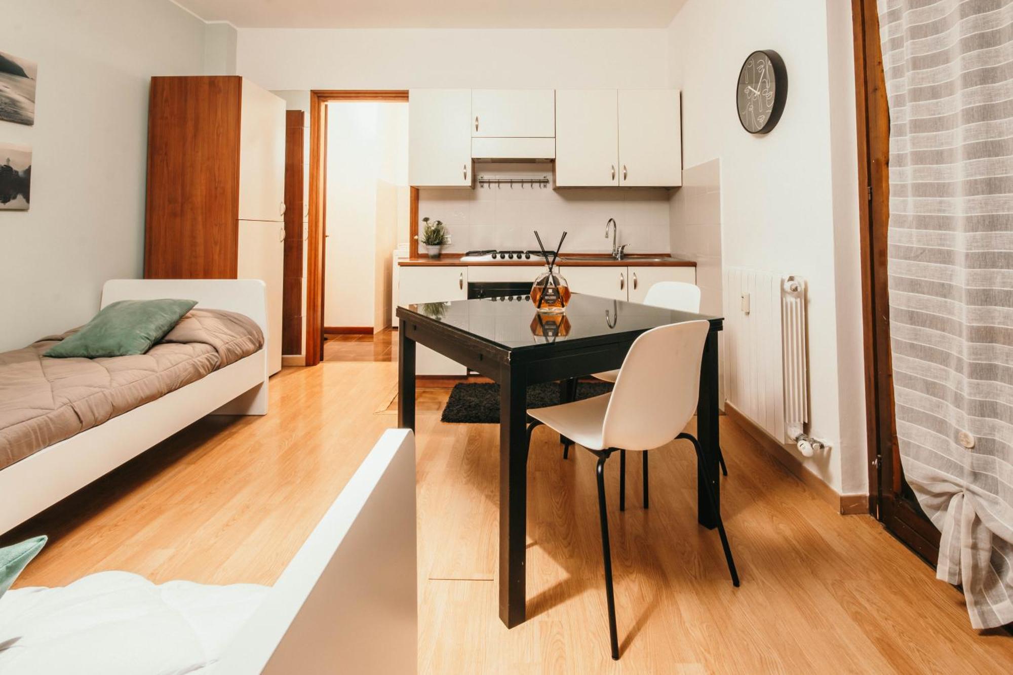 Appartamento Castelli - Affitti Brevi Italia Varèse Extérieur photo